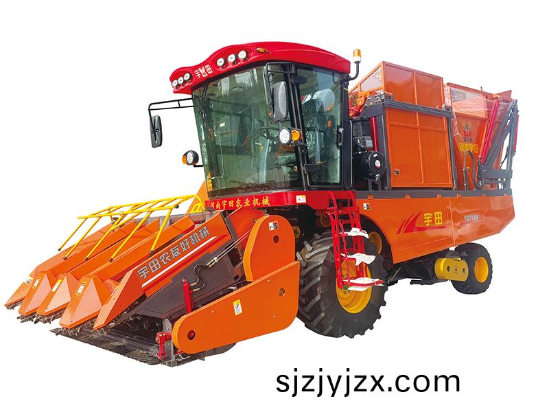 4YZB-4B自(zi)走(zou)式(shi)穗(sui)莖(jing)兼收(shou)玉米(mi)收穫(huo)機(ji)